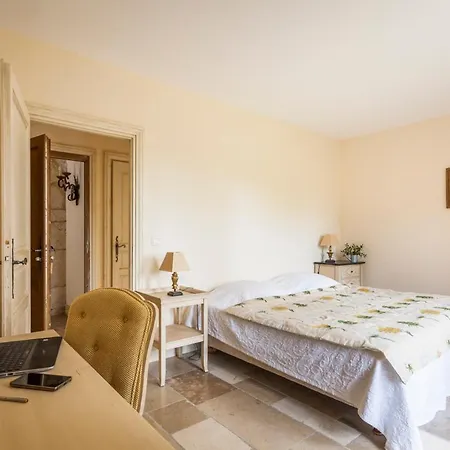 بيت للعطل Pomayrede Chateau Sleeps 16 Pool Air Con *